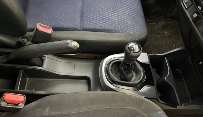 2018 Honda WR-V 1.2L I-VTEC S MT, Petrol, Manual, 99,051 km, Gear Lever