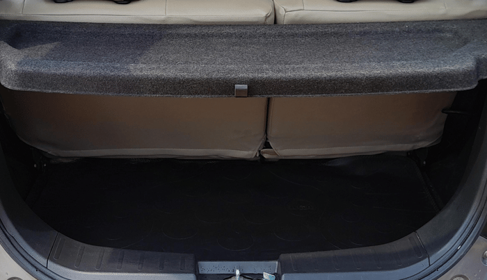 2016 Maruti Wagon R 1.0 VXI AMT, Petrol, Automatic, 48,882 km, Boot Inside