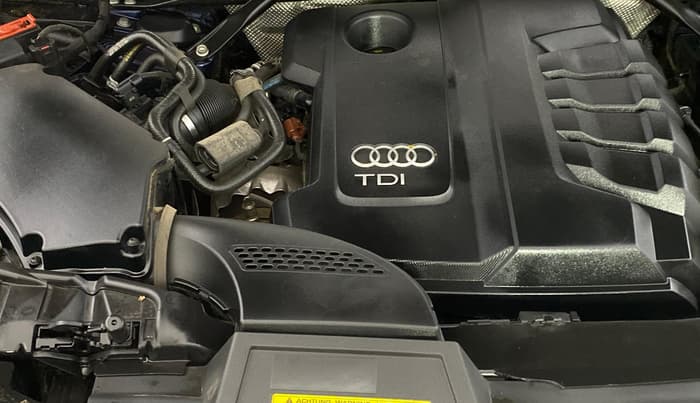 2019 Audi Q5 40 TDI PREMIUM PLUS, Diesel, Automatic, 77,627 km, Engine View - Right
