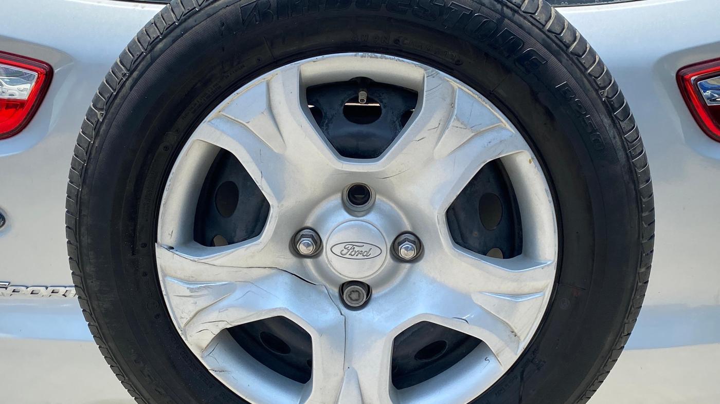 2013 Ford Ecosport TREND 1.5L DIESEL, Diesel, Manual, 1,13,894 km, Spare Tyre