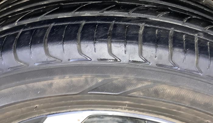 2020 Hyundai VENUE SX 1.0 TURBO IMT, Petrol, Manual, 1,08,530 km, Left Rear Tyre Tread