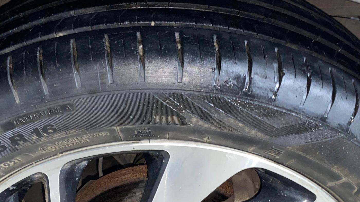 2022 Maruti Baleno ZETA PETROL 1.2, Petrol, Manual, 52,532 km, Right Front Tyre Tread