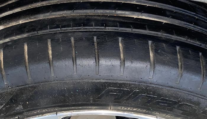 2025 Maruti Baleno ZETA PETROL 1.2, Petrol, Manual, 52,532 km, Left Rear Tyre Tread