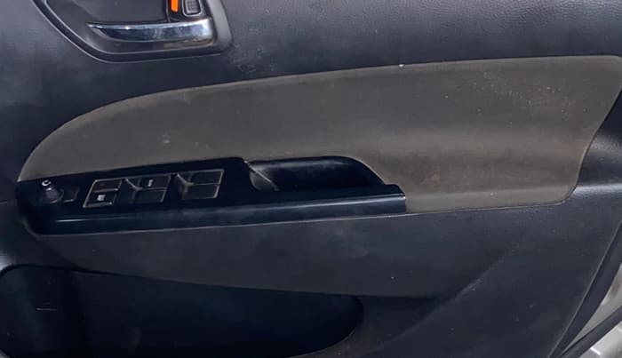 2012 Maruti Swift VDI, Diesel, Manual, 83,991 km, Driver Side Door Panels Control