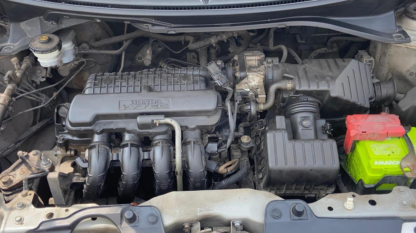 2016 Honda Brio S MT, Petrol, Manual, 71,929 km, Engine View
