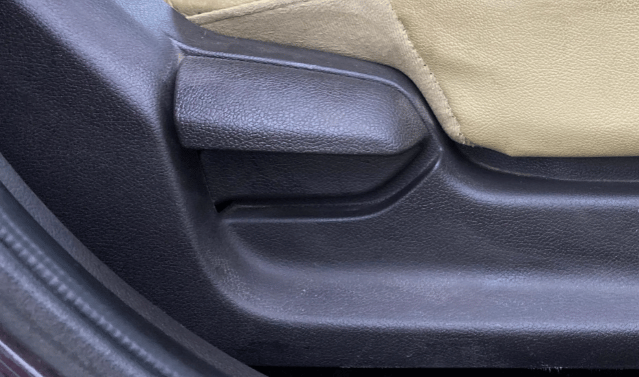2013 Hyundai Verna FLUIDIC 1.6 CRDI SX OPT AT, Diesel, Automatic, 30,869 km, Driver Side Adjustment Panel