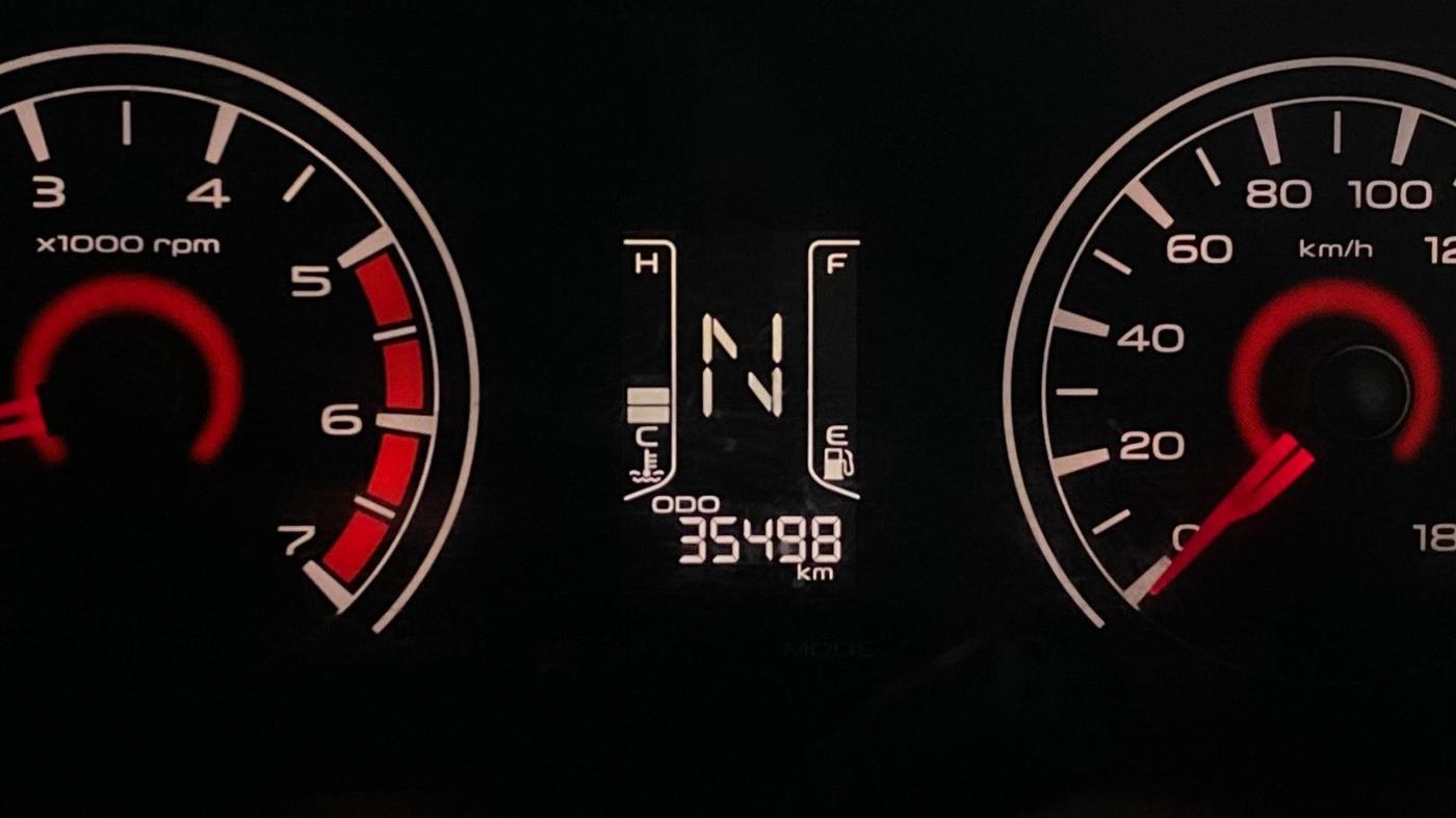 2017 Mahindra Kuv100 K2 6 STR, Petrol, Manual, 35,504 km, Odometer Image