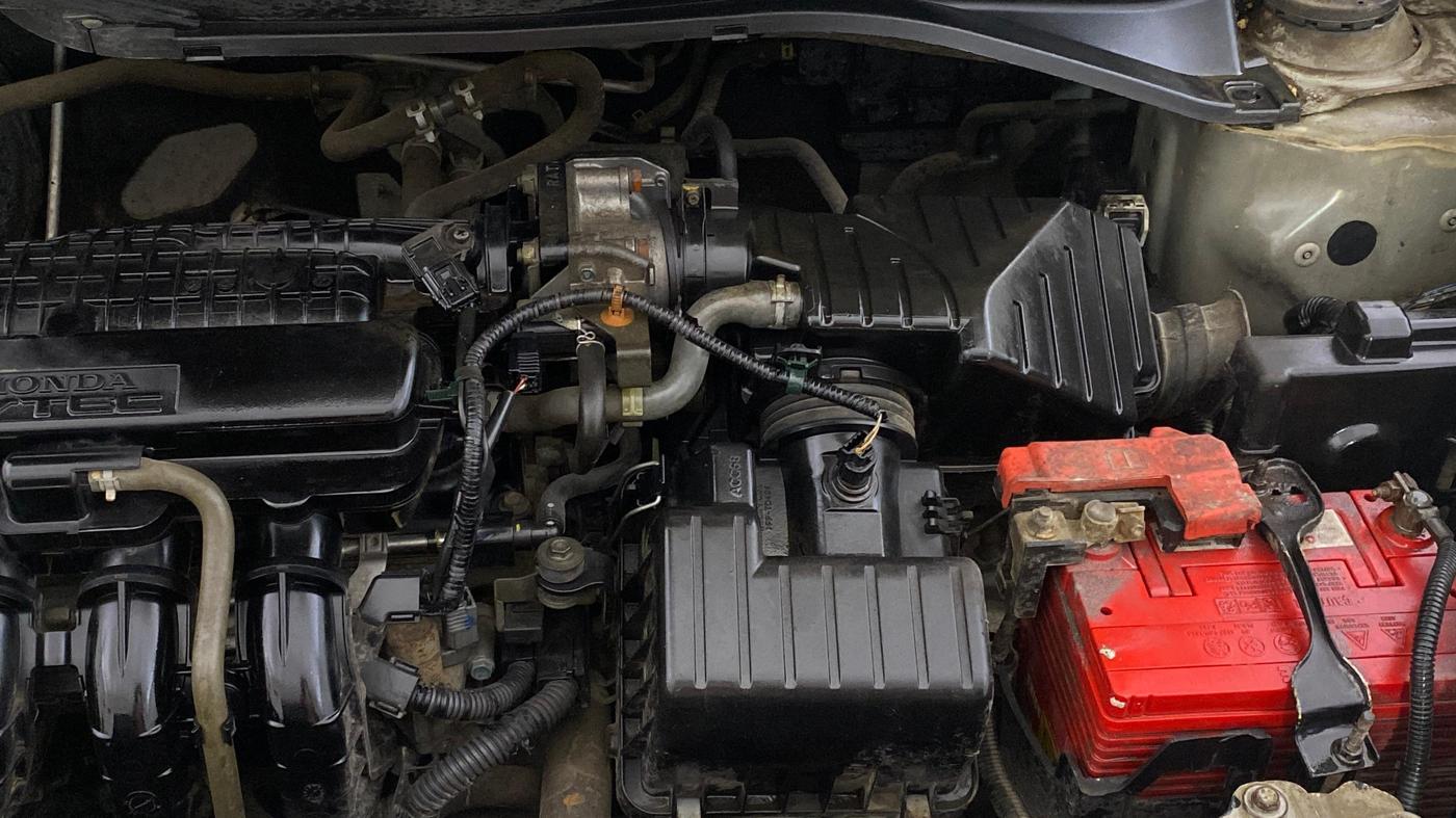 2016 Honda Brio VX AT, Petrol, Automatic, 52,986 km, Engine View - Left
