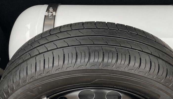 2019 Tata Tiago XZ PLUS PETROL, CNG, Manual, 1,02,379 km, Spare Tyre