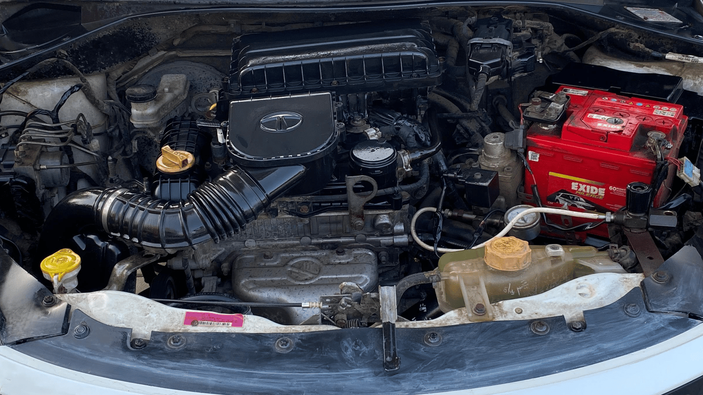 2019 Tata Tiago XZ PLUS PETROL, CNG, Manual, 1,02,379 km, Engine View