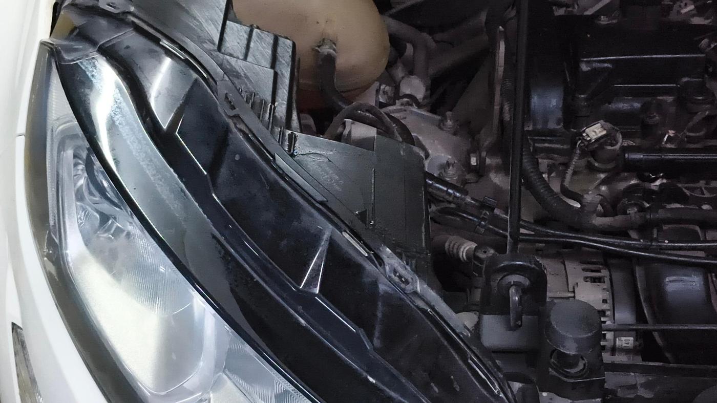 2019 Ford Ecosport TITANIUM + 1.5L PETROL AT, Petrol, Automatic, 74,443 km, Engine View - Right