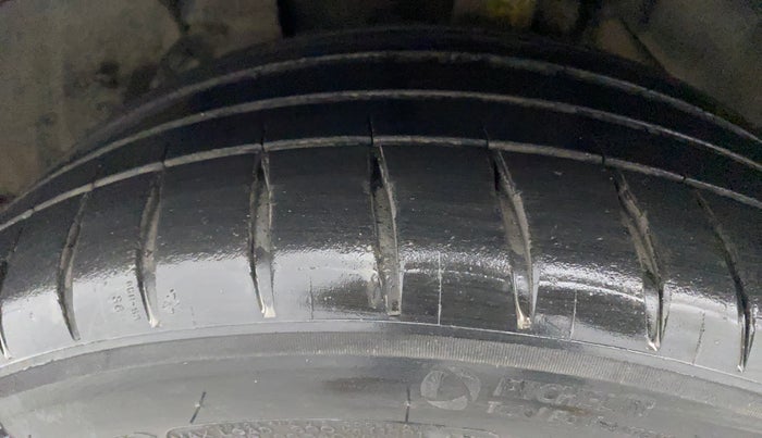2018 Ford Ecosport TITANIUM + 1.5L PETROL AT, Petrol, Automatic, 60,572 km, Left Front Tyre Tread