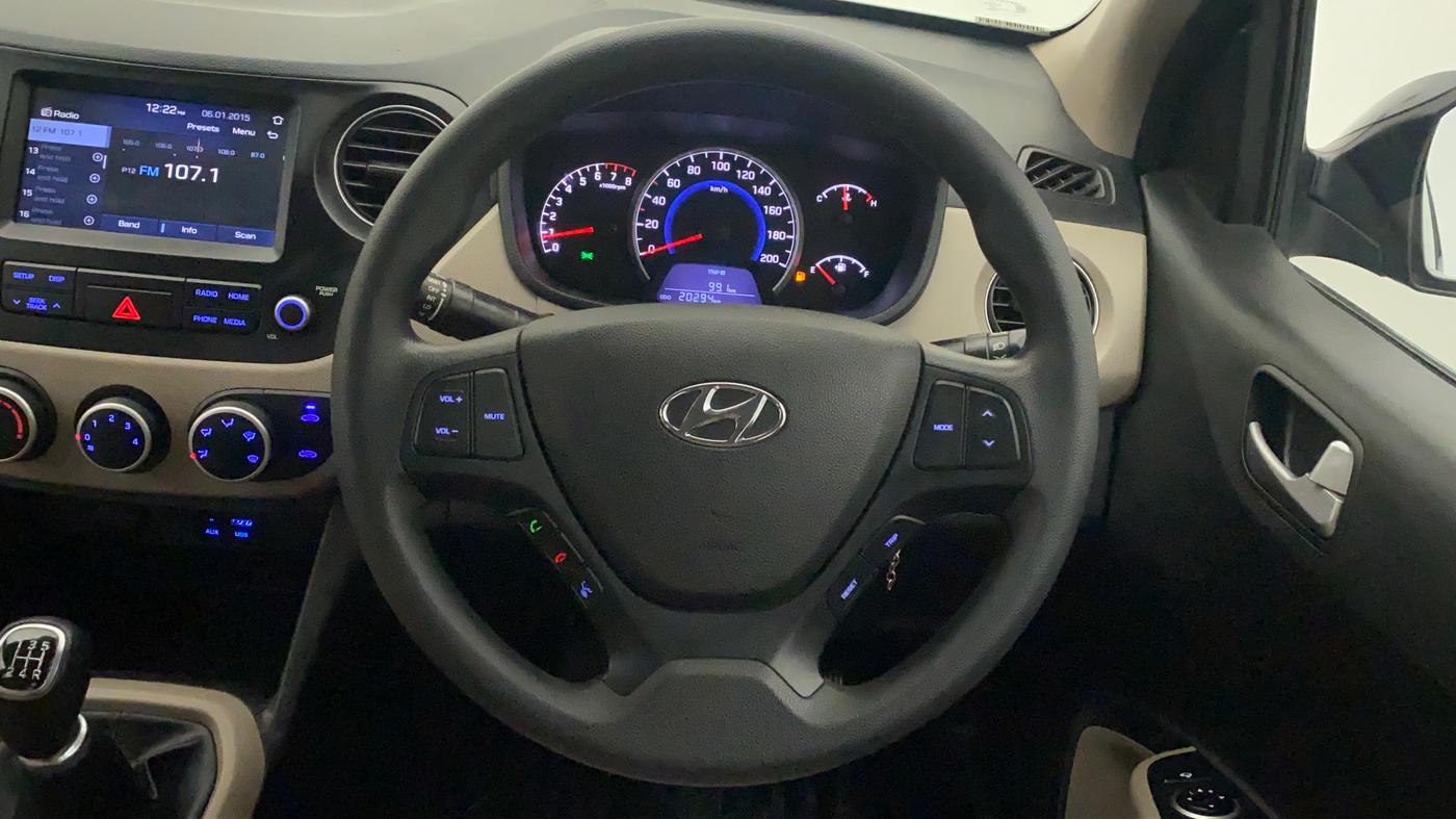 2019 Hyundai Grand i10 SPORTZ 1.2 KAPPA VTVT, Petrol, Manual, 20,385 km, Steering Wheel Close Up