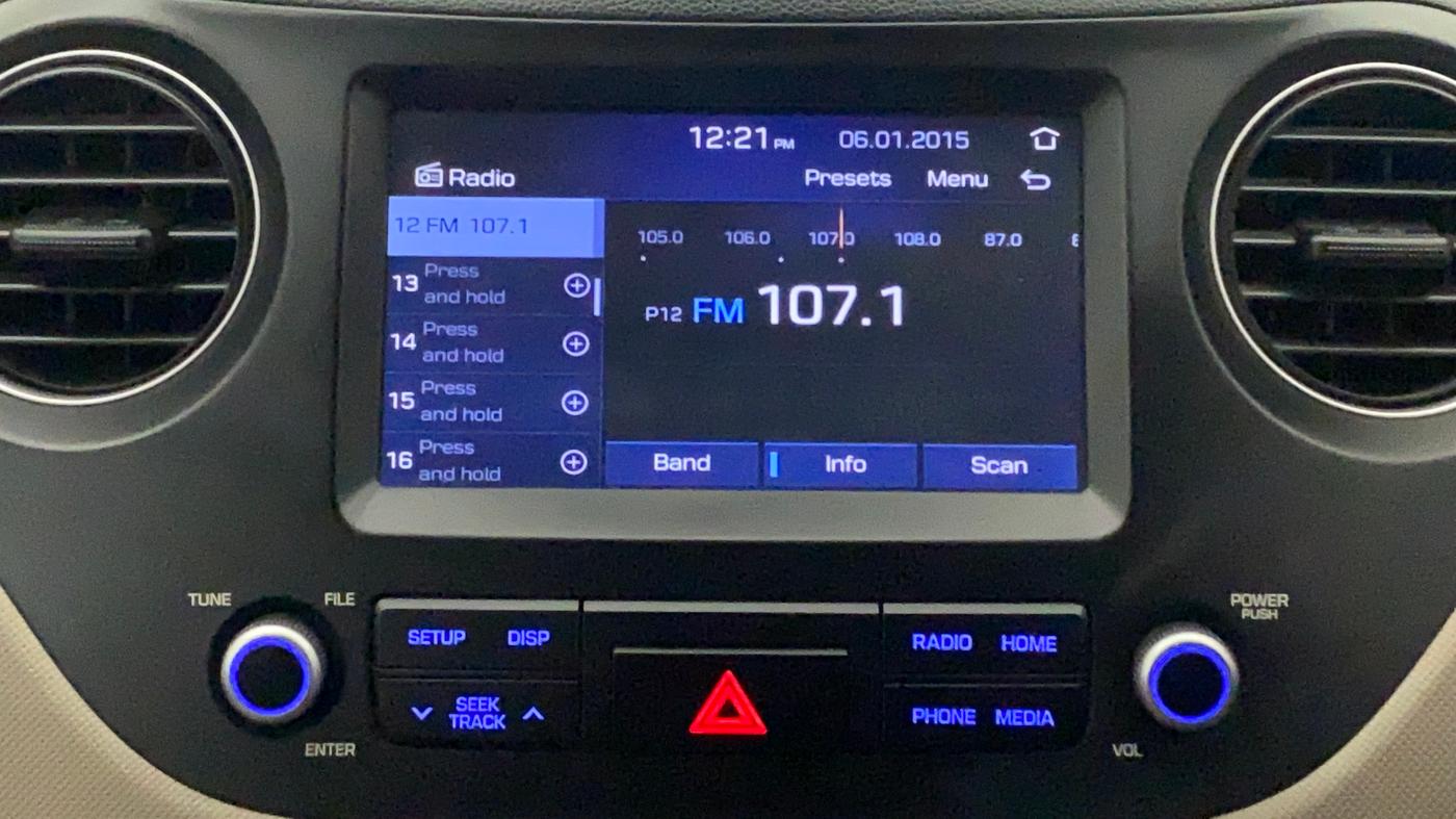 2019 Hyundai Grand i10 SPORTZ 1.2 KAPPA VTVT, Petrol, Manual, 20,385 km, Infotainment System