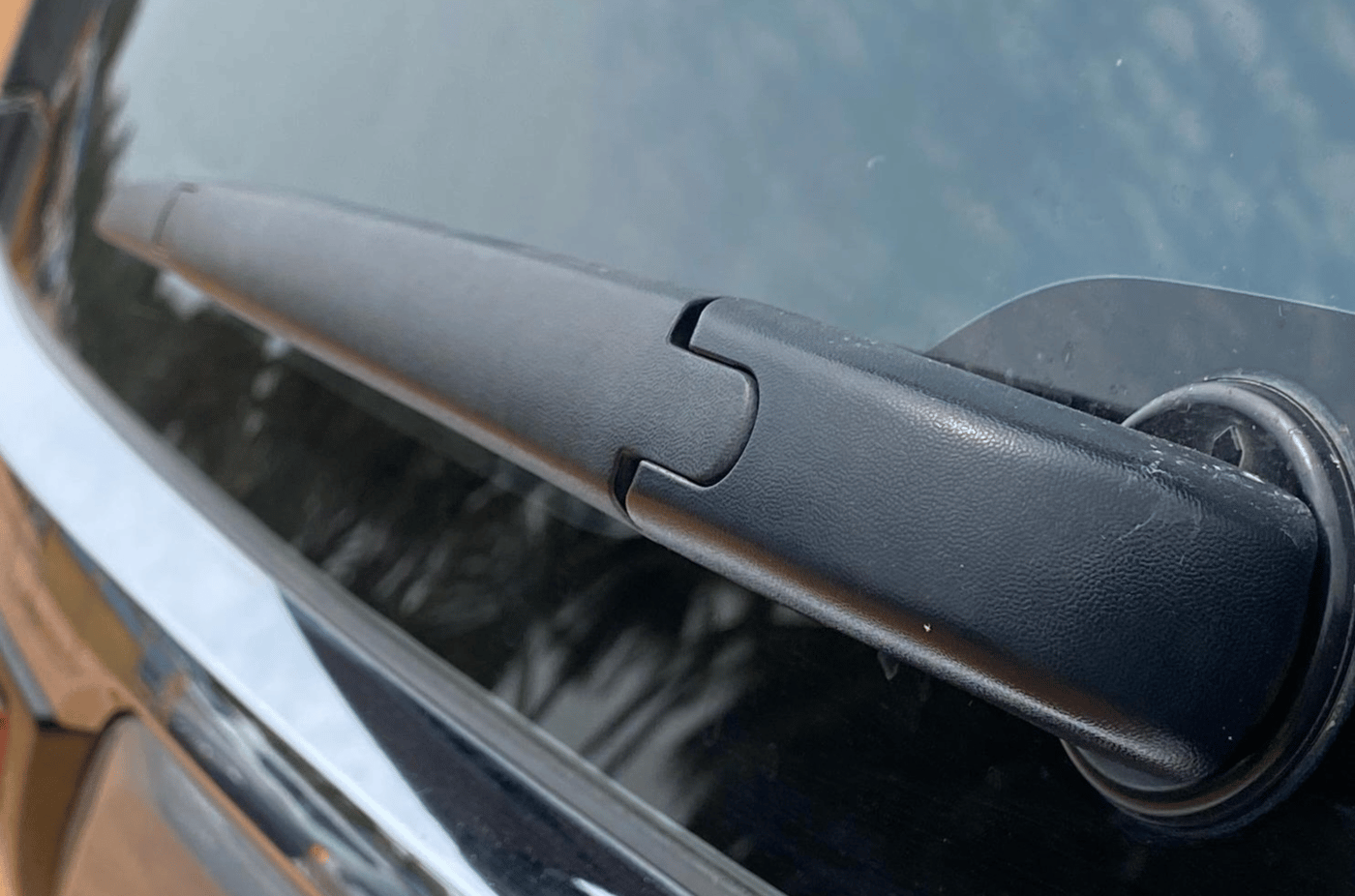 2023 Maruti Invicto ZETA PLUS 7 STR STRONG HYBRID, Hybrid, Automatic, 43,056 km, Rear Wiper