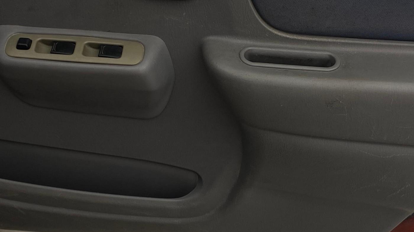 2014 Maruti Alto K10 VXI, Petrol, Manual, 38,973 km, Driver Side Door Panels Control
