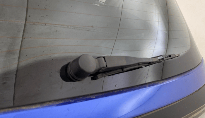 2022 Volkswagen TAIGUN TOPLINE 1.0 TSI AT, Petrol, Automatic, 15,106 km, Rear Wiper