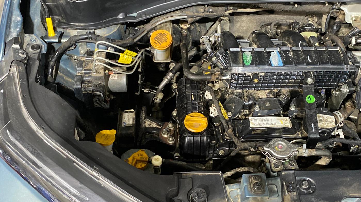 2024 Tata PUNCH Creative Plus (S) DT, Petrol, Manual, 18,692 km, Engine View - Right