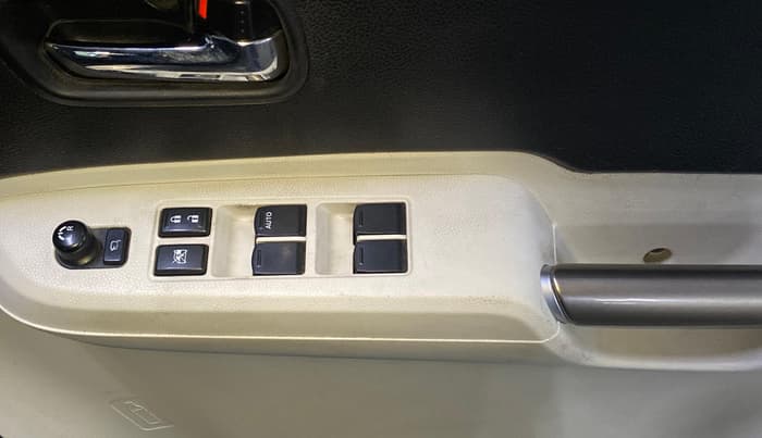 2019 Maruti IGNIS ZETA 1.2, Petrol, Manual, 64,610 km, Driver Side Door Panels Control