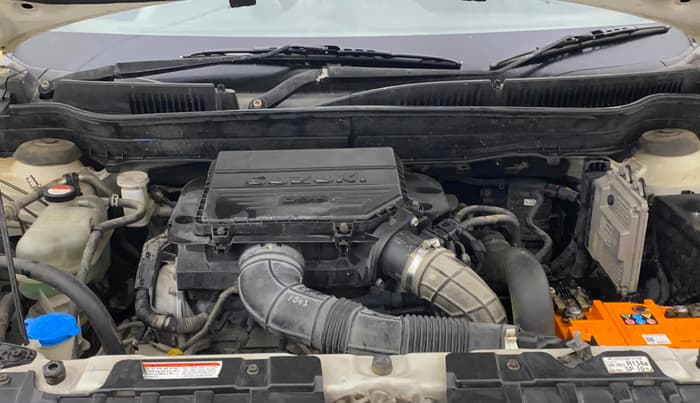 2016 Maruti Vitara Brezza ZDI PLUS, Diesel, Manual, 94,151 km, Engine View