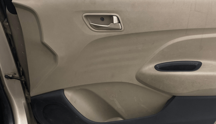 2019 Hyundai NEW SANTRO SPORTZ MT, Petrol, Manual, 1,18,115 km, Driver Side Door Panels Control