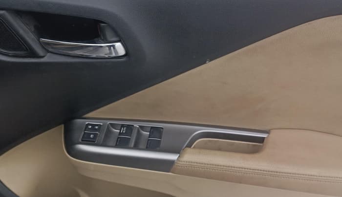 2014 Honda City 1.5L I-DTEC VX, Diesel, Manual, 90,995 km, Driver Side Door Panels Control