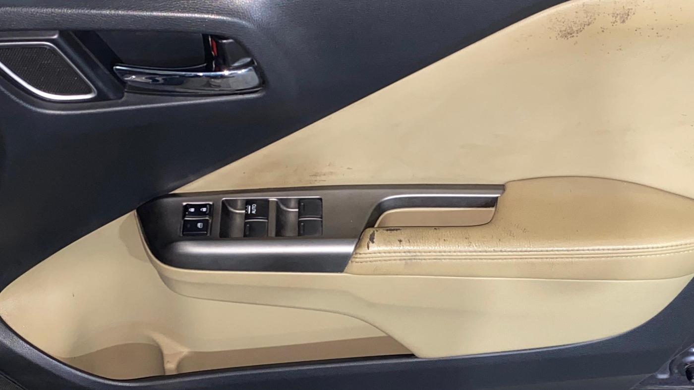 2018 Honda City 1.5L I-VTEC VX, Petrol, Manual, 94,577 km, Driver Side Door Panels Control