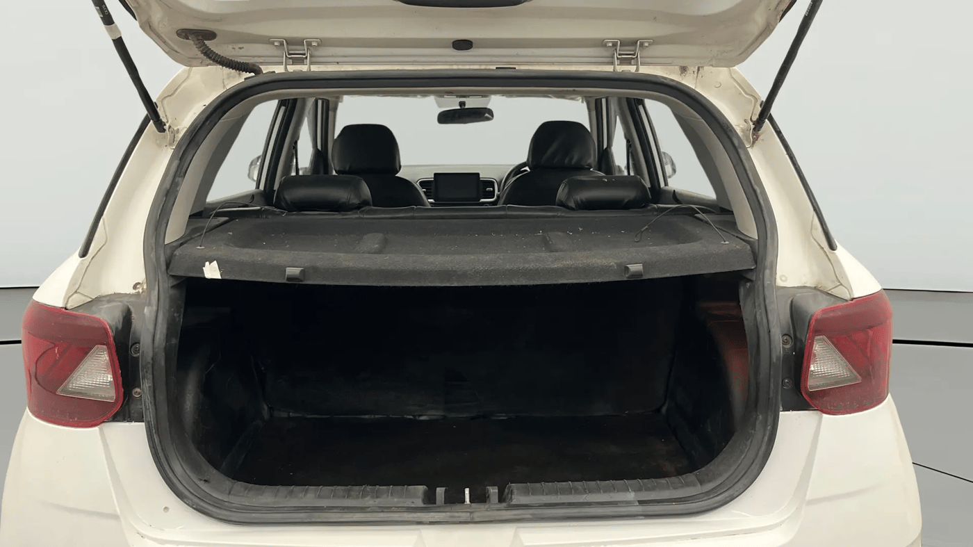 2019 Hyundai VENUE SX 1.0 TURBO, Petrol, Manual, 82,791 km, Boot Inside