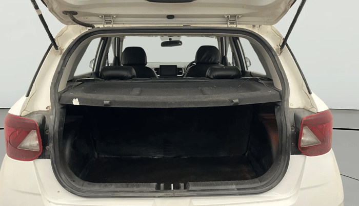 2019 Hyundai VENUE SX 1.0 TURBO, Petrol, Manual, 82,785 km, Boot Inside