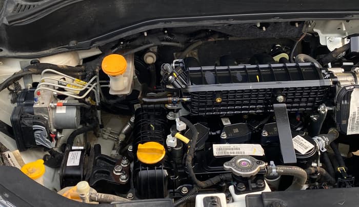 2024 Tata PUNCH ADVENTURE MT CNG , CNG, Manual, 31,404 km, Engine View - Right
