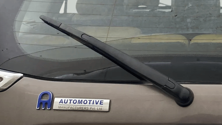 2019 Mahindra XUV500 W11 AT, Diesel, Automatic, 73,796 km, Rear Wiper