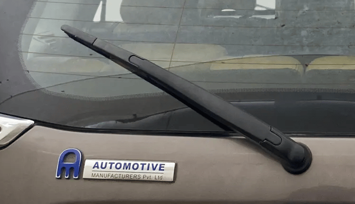 2019 Mahindra XUV500 W11 AT, Diesel, Automatic, 73,580 km, Rear Wiper