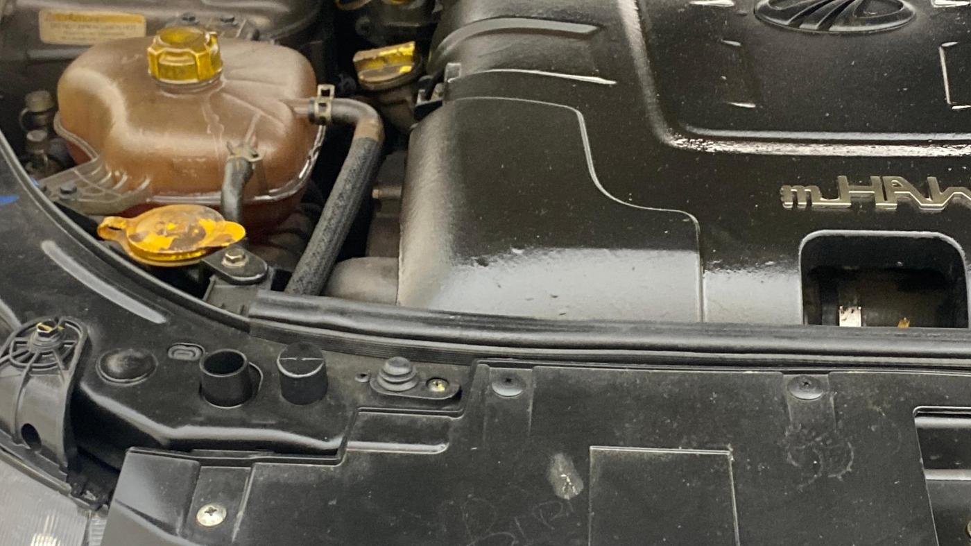 2019 Mahindra XUV500 W11 AT, Diesel, Automatic, 73,796 km, Engine View - Right
