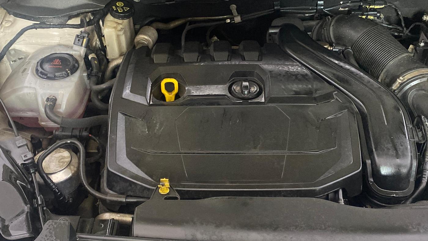 2021 Volkswagen TAIGUN GT PLUS 1.5 TSI DSG, Petrol, Automatic, 48,305 km, Engine View - Right