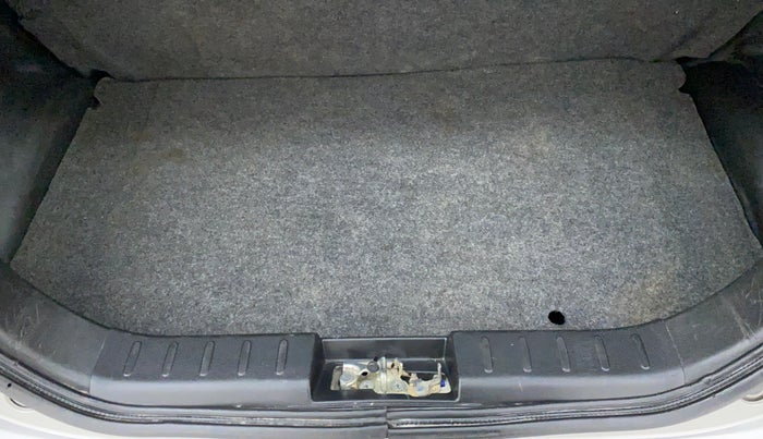 2021 Maruti Alto VXI, Petrol, Manual, 32,038 km, Boot Inside