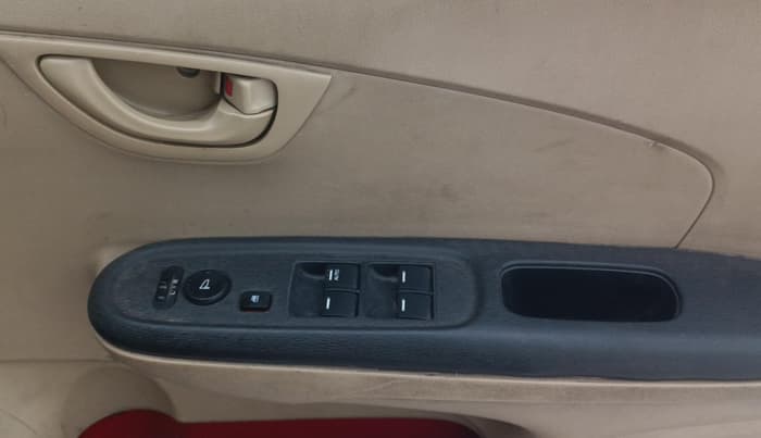 2015 Honda Brio S MT, Petrol, Manual, 59,858 km, Driver Side Door Panels Control