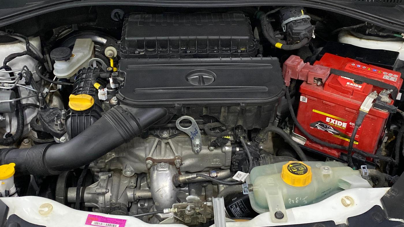 2022 Tata TIAGO NRG XZ AMT, Petrol, Automatic, 7,843 km, Engine View