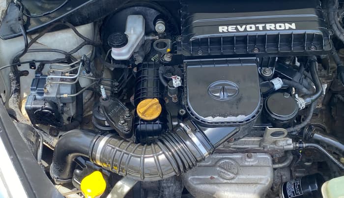 2017 Tata Tiago XZA PETROL, Petrol, Automatic, 55,923 km, Engine View - Right