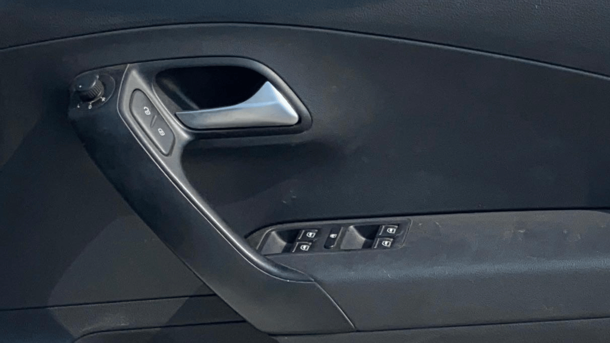 2018 Volkswagen Polo GT TSI AT, Petrol, Automatic, 50,510 km, Driver Side Door Panels Control