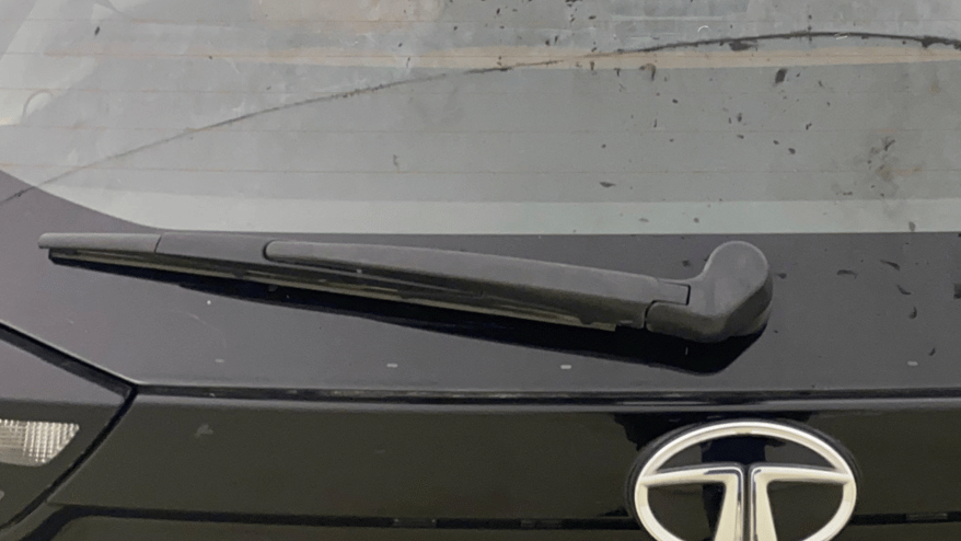 2020 Tata ALTROZ XZ PETROL, Petrol, Manual, 88,724 km, Rear Wiper