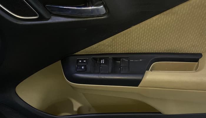 2019 Honda City 1.5L I-VTEC V MT, Petrol, Manual, 78,076 km, Driver Side Door Panels Control