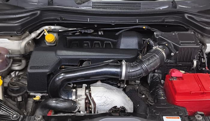 2019 Mahindra XUV300 W4 1.5 DIESEL, Diesel, Manual, 54,452 km, Engine View