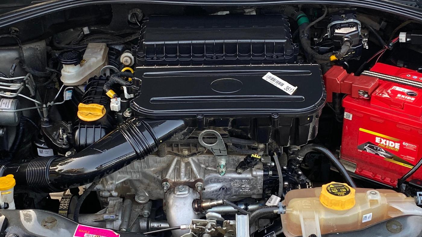 2024 Tata Tiago XM CNG, CNG, Manual, 46,139 km, Engine View