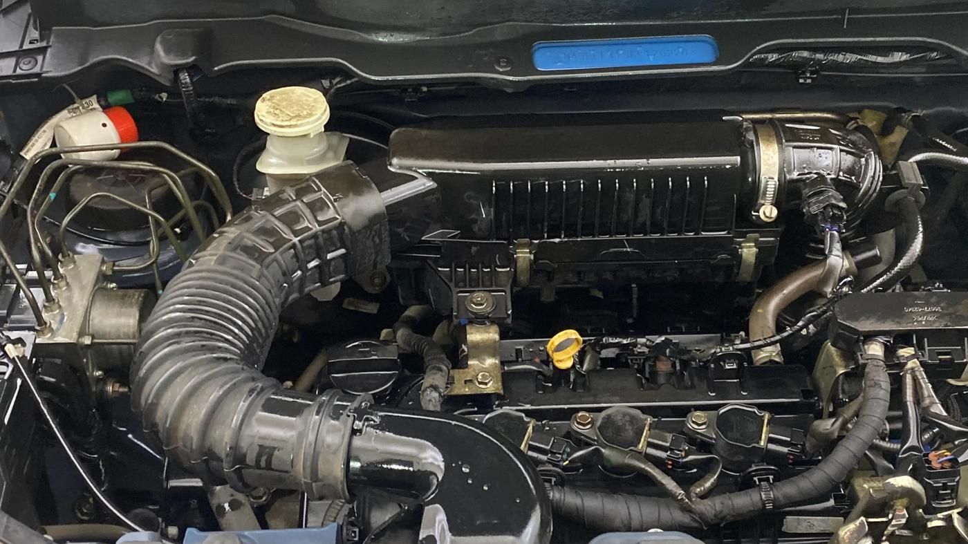 2019 Maruti S PRESSO VXI PLUS AMT, Petrol, Automatic, 81,030 km, Engine View - Right