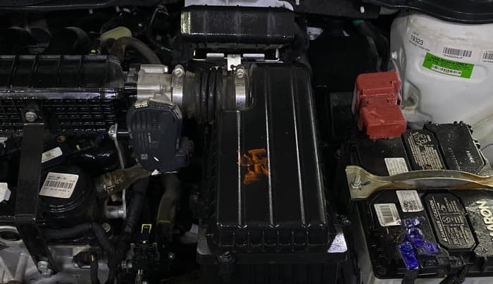 2023 Tata ALTROZ XE PLUS PETROL, Petrol, Manual, 20,497 km, Engine View - Left