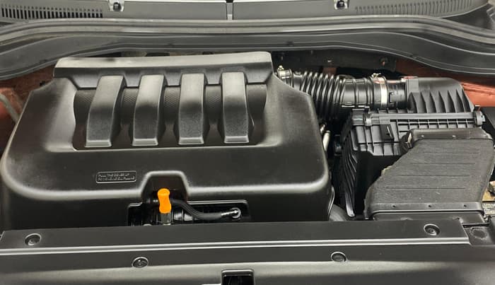 2024 Mahindra XUV700 AX 7 LUXURY P AT 7 STR, Petrol, Automatic, 28,763 km, Engine View