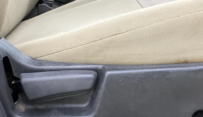 2015 Maruti Alto K10 VXI, Petrol, Manual, 2,937 km, Driver Side Adjustment Panel