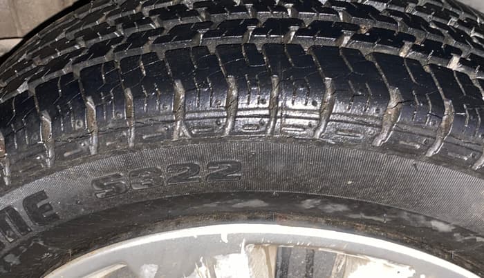 2015 Maruti Alto K10 VXI, Petrol, Manual, 2,937 km, Left Rear Tyre Tread