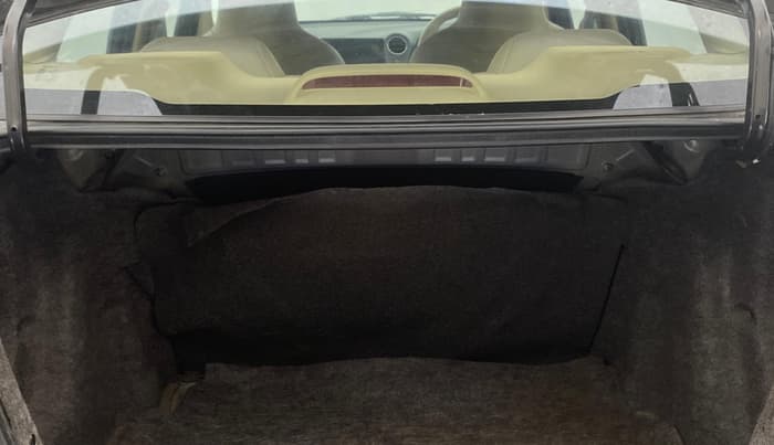 2015 Honda Amaze 1.2L I-VTEC S, Petrol, Manual, 77,809 km, Boot Inside