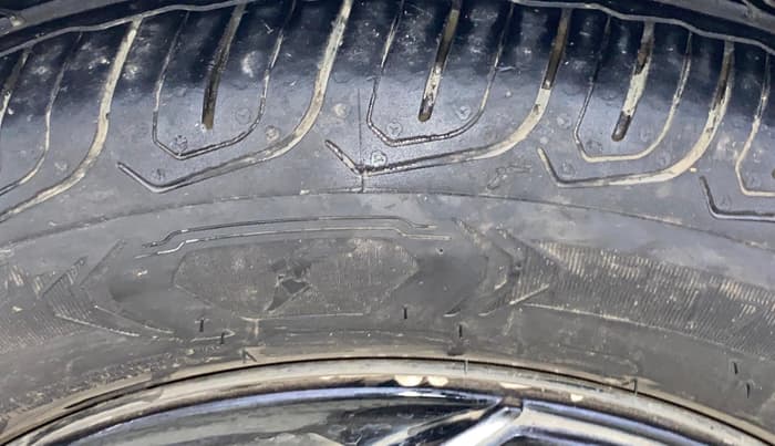2019 Honda Amaze 1.5L I-DTEC S CVT, Diesel, Automatic, 68,282 km, Left Front Tyre Tread